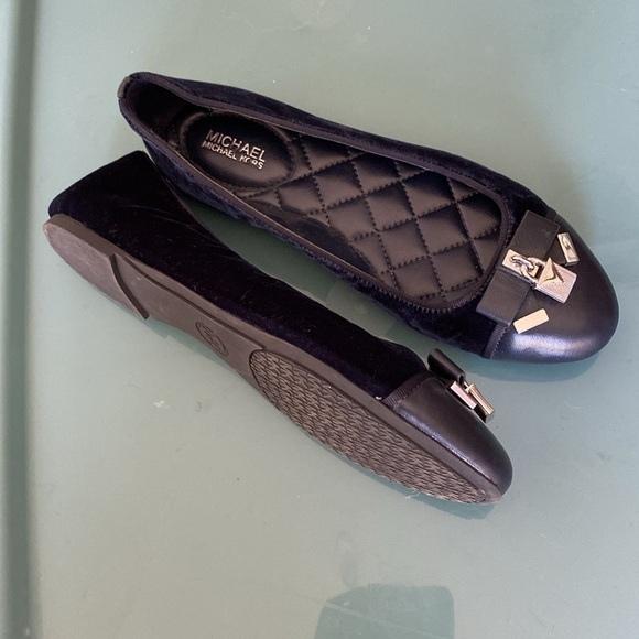 Michael Kors, women shoes - Picture 3 of 5